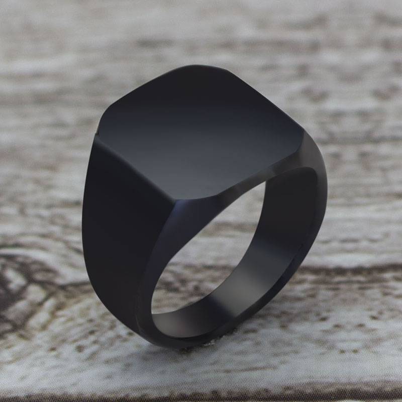 Schwarzer Quadratischer Ring