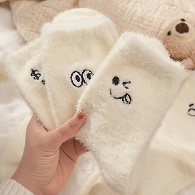 5 Paar warme Plüschsocken mit Cartoon Gesicht